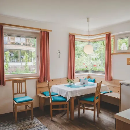 Demeterhof Knolln Κατάλυμα σε φάρμα